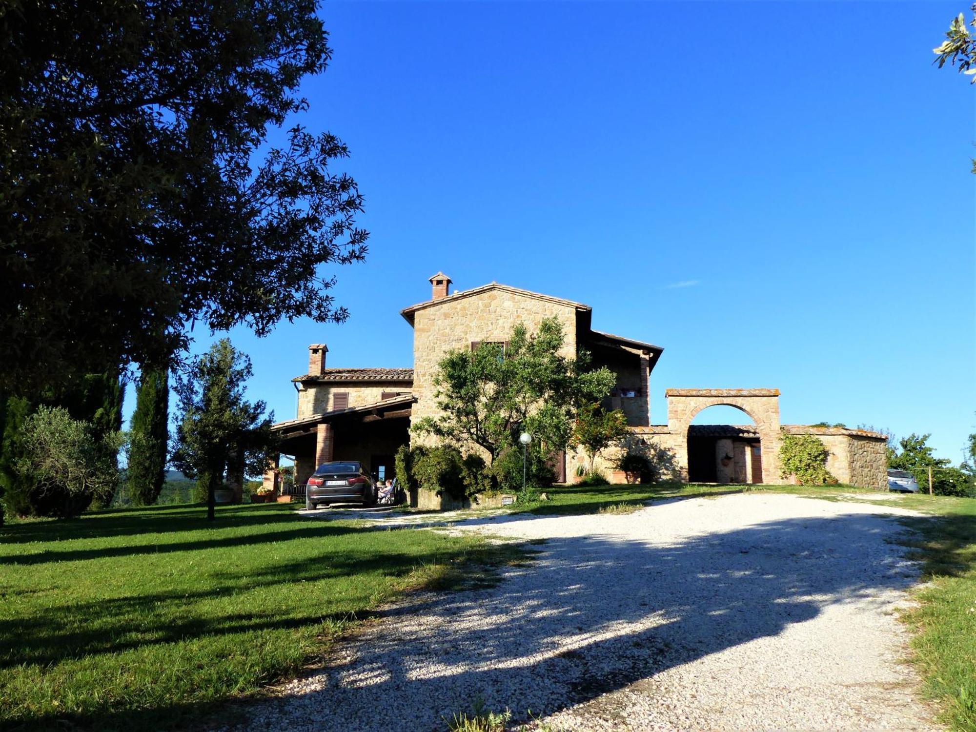 Podere Cacchini ปีเอนซา ภายนอก รูปภาพ