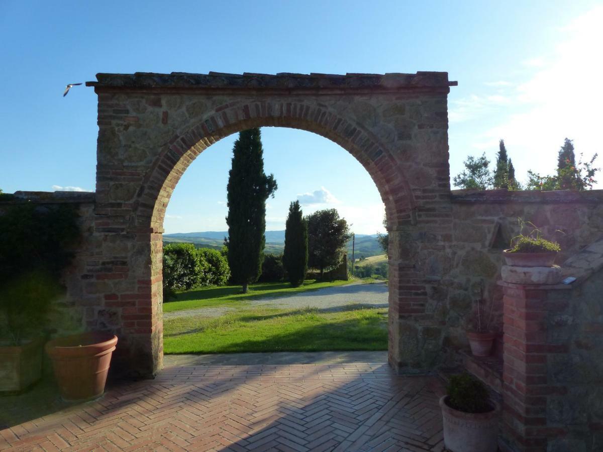 Podere Cacchini ปีเอนซา ภายนอก รูปภาพ